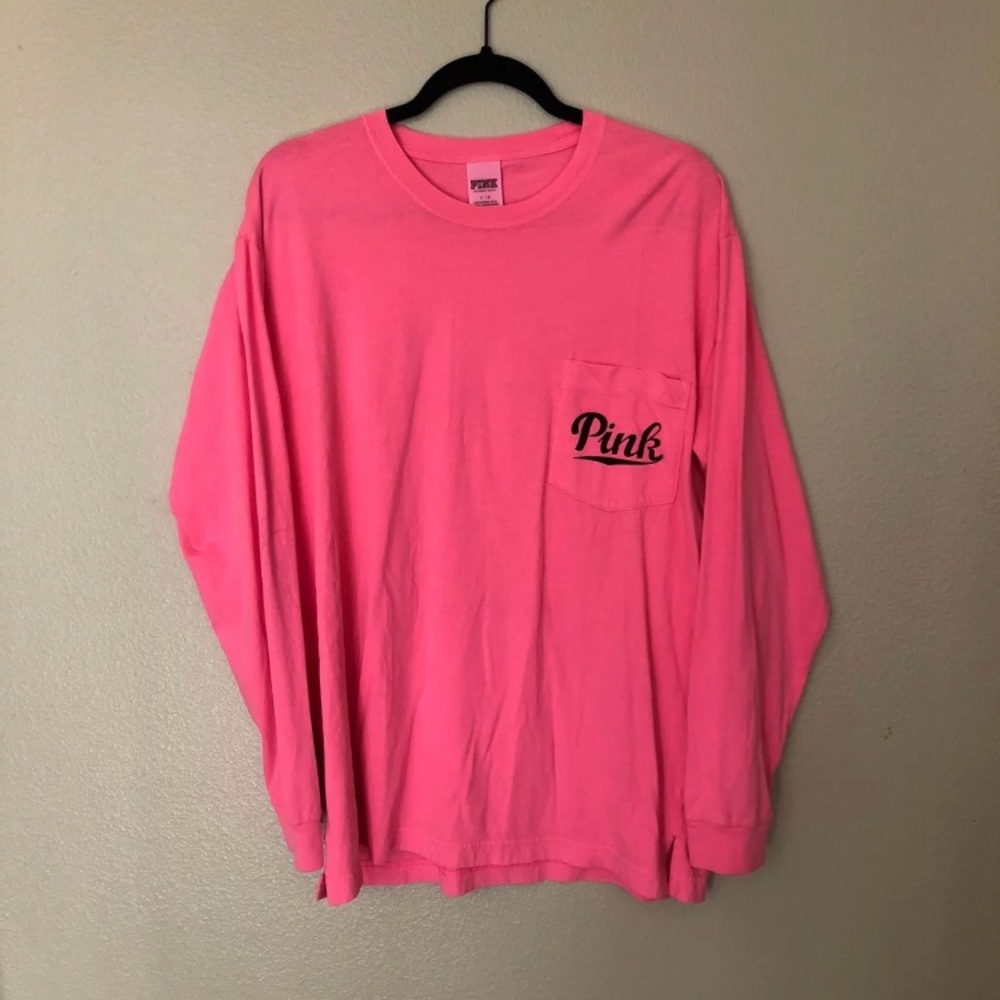 VS PINK long sleeve pocket tee